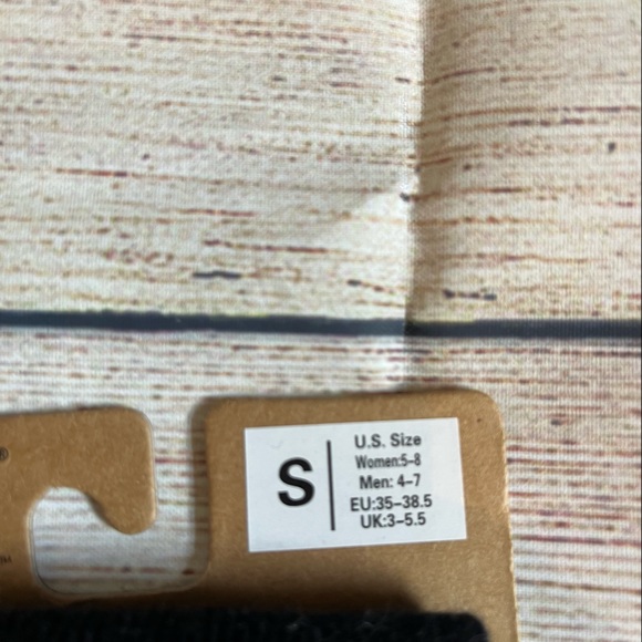 NWT TOESOX SCRUNCH KNEE half toe socks - Picture 3 of 6